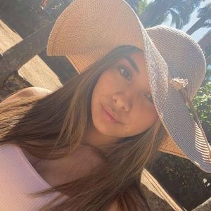 Meet your Posher, Mariani